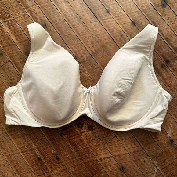 Cacique nude lightly lined full coverage 42D bra - Picture 1 of 4